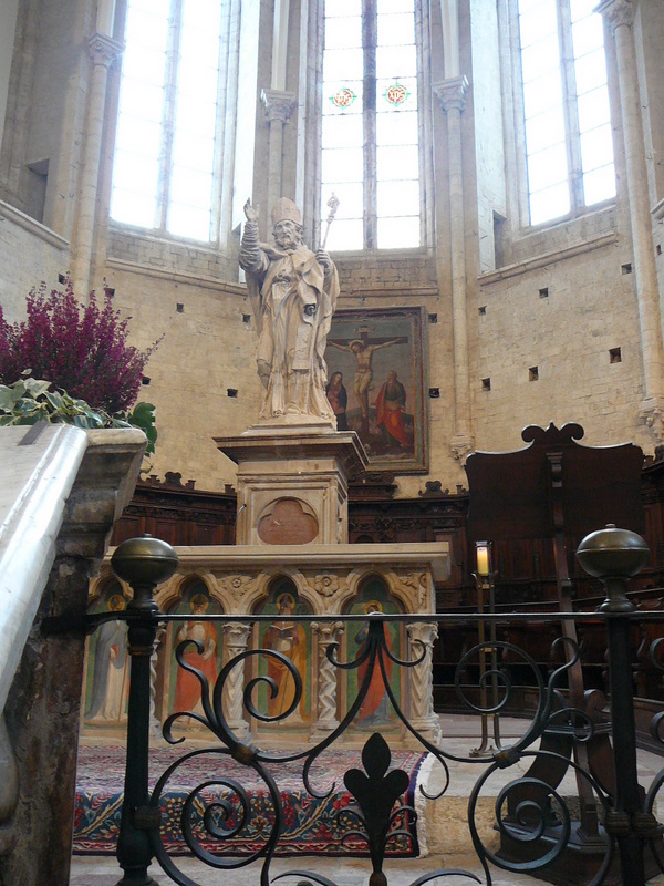 San Fortunato Interior