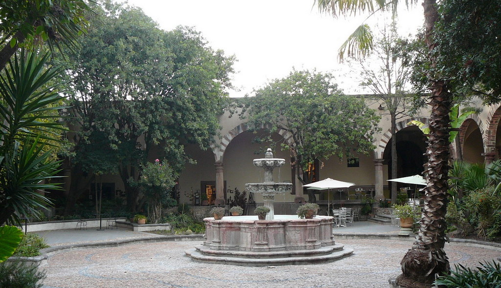 Courtyard at the Instituto Allende