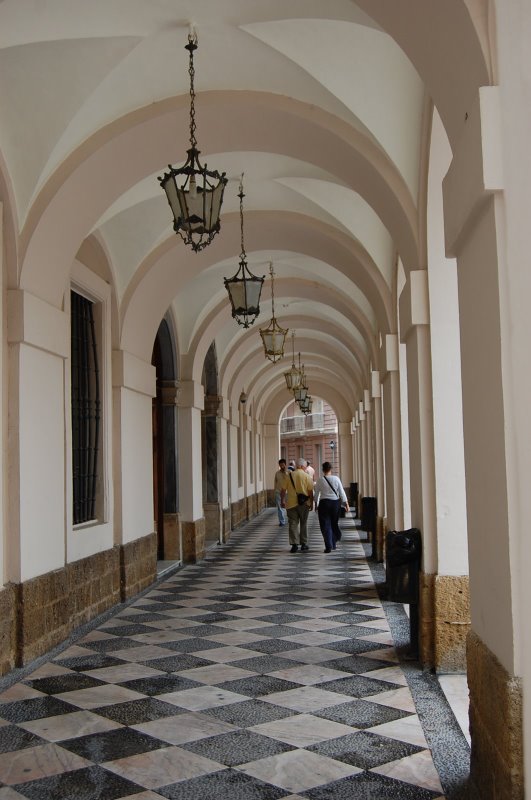 passageway throu Ayuntamiento